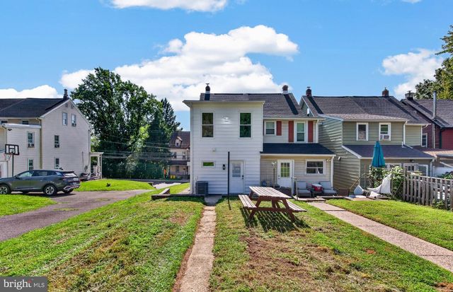 414 2ND AVE, Royersford, PA 19468