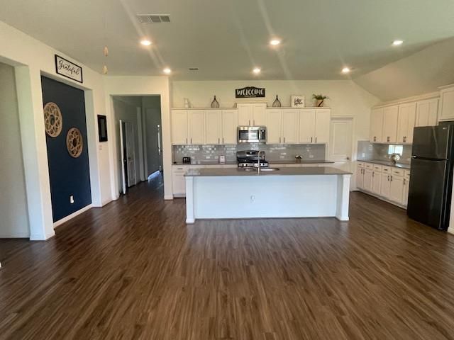 117 Skylark LN, Hutto, TX 78634