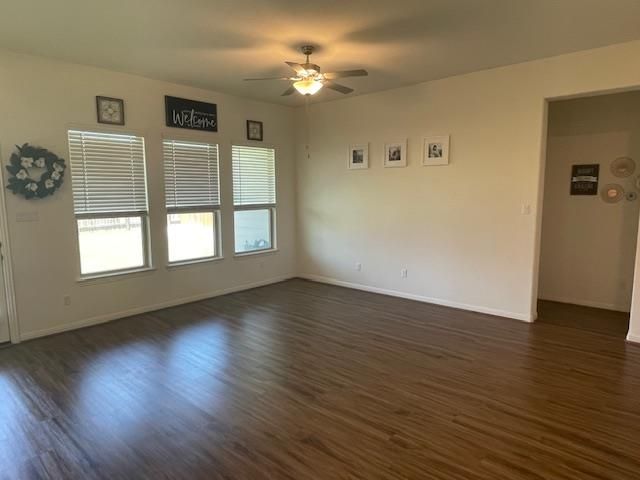 117 Skylark LN, Hutto, TX 78634