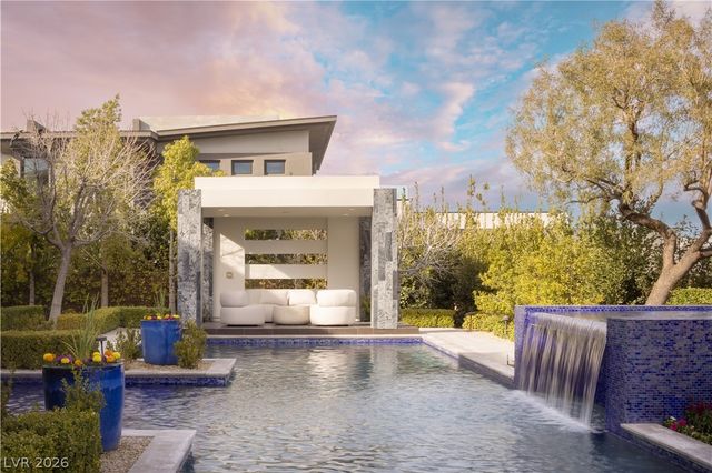 6 Bright Hollow Court, Las Vegas, NV 89135