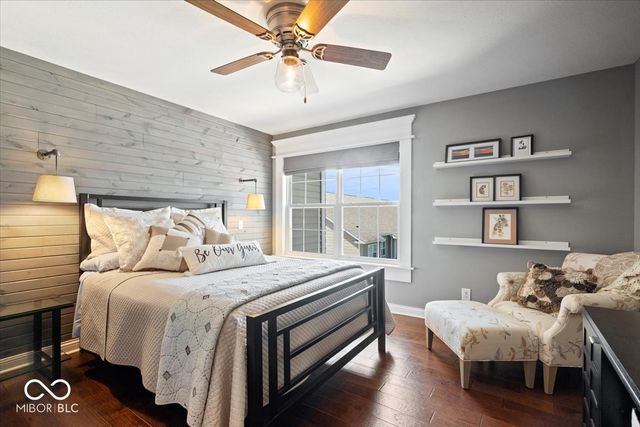 9749 Thorne Cliff Way UNIT 102, Fishers, IN 46037