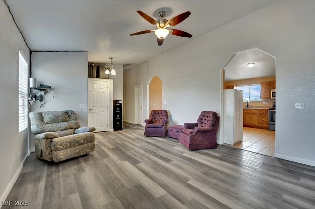 200 West Eton Street, Pahrump, NV 89048