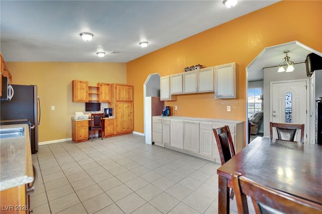 200 West Eton Street, Pahrump, NV 89048