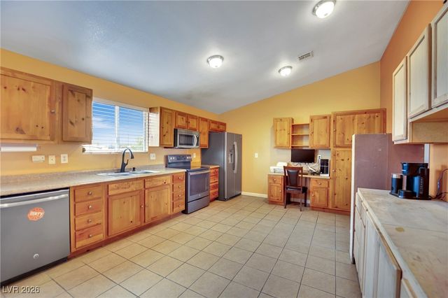 200 West Eton Street, Pahrump, NV 89048