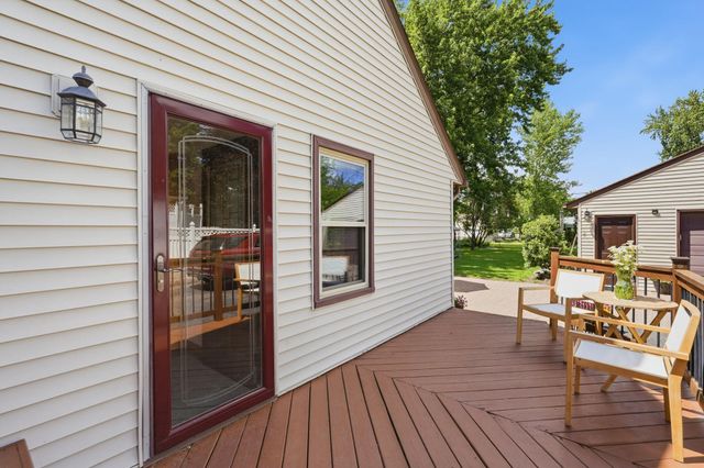 2145 County Road E E, White Bear Lake, MN 55110
