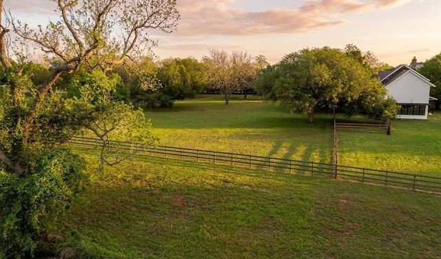 5519 Fulbrook Road, Fulshear, TX 77441