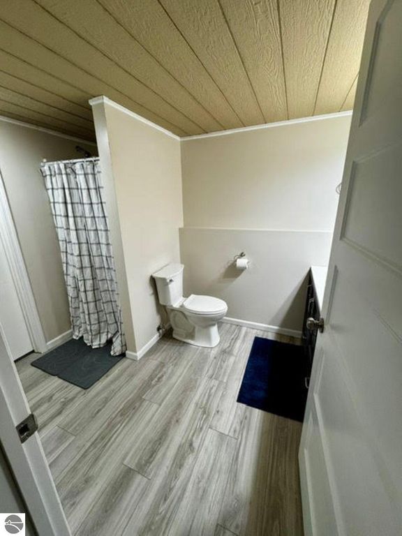 Image 21 of property listing at 9383 First Street, Interlochen, MI 49643