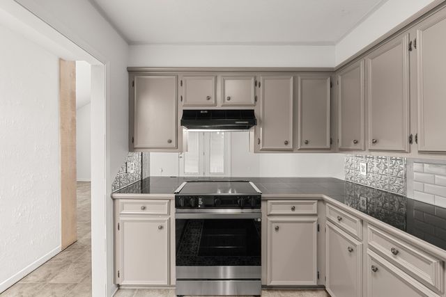 3403 Lincoln Rd., Hattiesburg, MS 39402