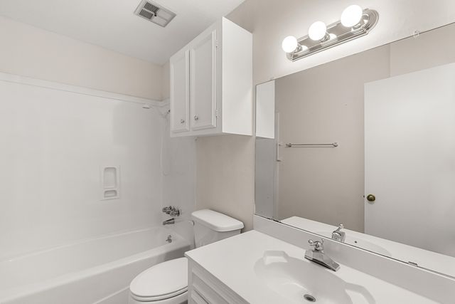 3403 Lincoln Rd., Hattiesburg, MS 39402