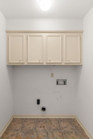 3403 Lincoln Rd., Hattiesburg, MS 39402