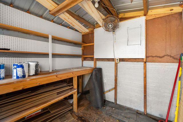 3403 Lincoln Rd., Hattiesburg, MS 39402