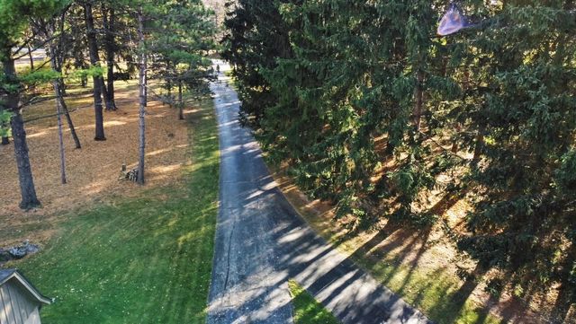 S4W32766 Government Hill ROAD, Delafield, WI 53018