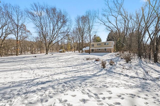 S4W32766 Government Hill ROAD, Delafield, WI 53018