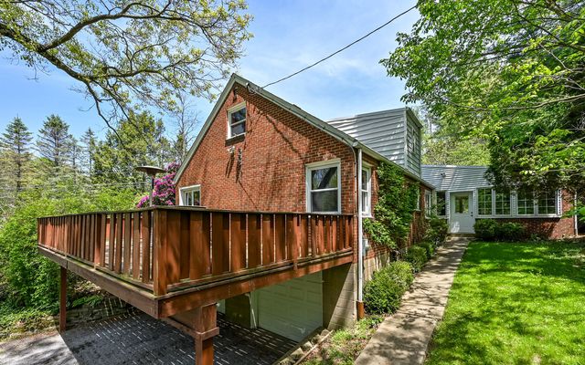 95 Twin Oak Drive, Pine Twp, PA 15090