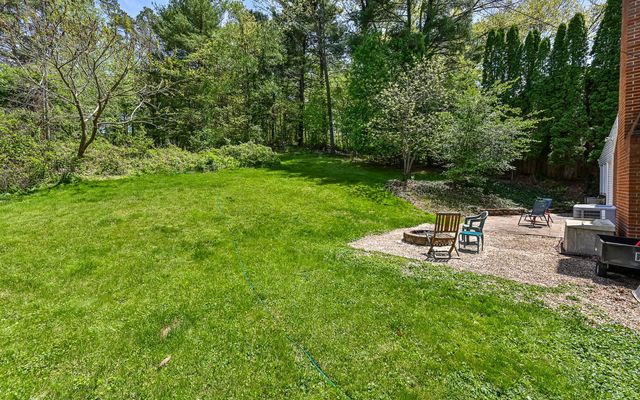 95 Twin Oak Drive, Pine Twp, PA 15090
