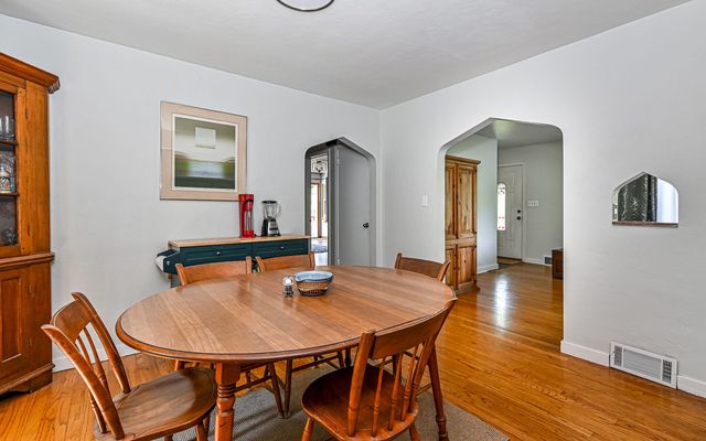 95 Twin Oak Drive, Pine Twp, PA 15090