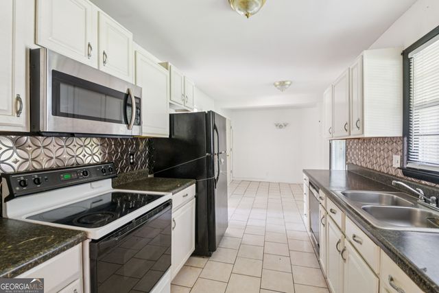 4773 Bell Circle SE, Conyers, GA 30094
