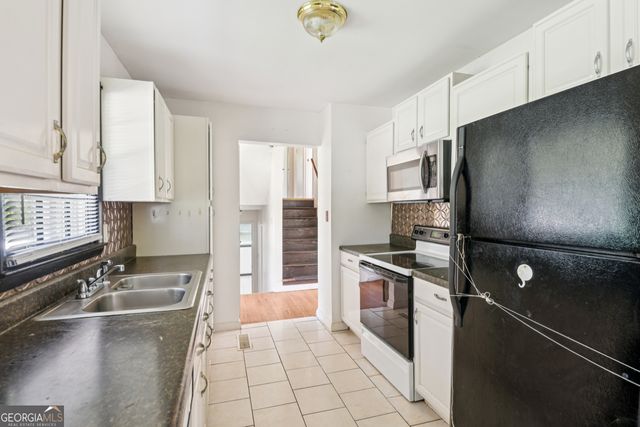 4773 Bell Circle SE, Conyers, GA 30094