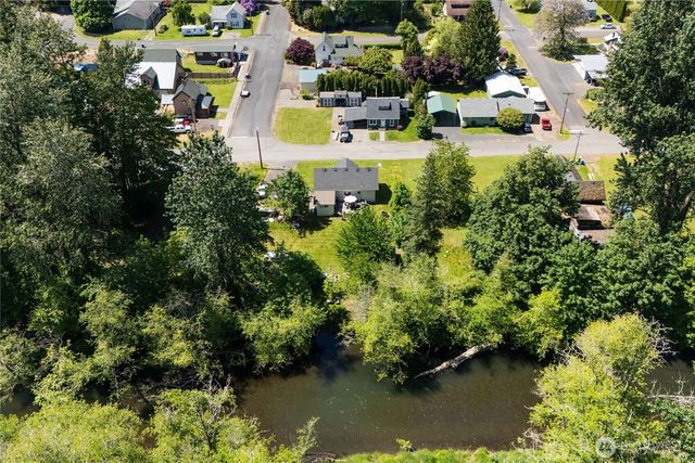 621 S First Street, Toledo, WA 98591