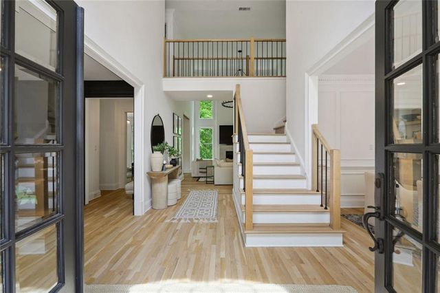 110 Valley Summit Court, Roswell, GA 30075