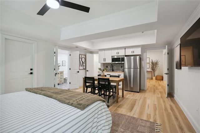 110 Valley Summit Court, Roswell, GA 30075