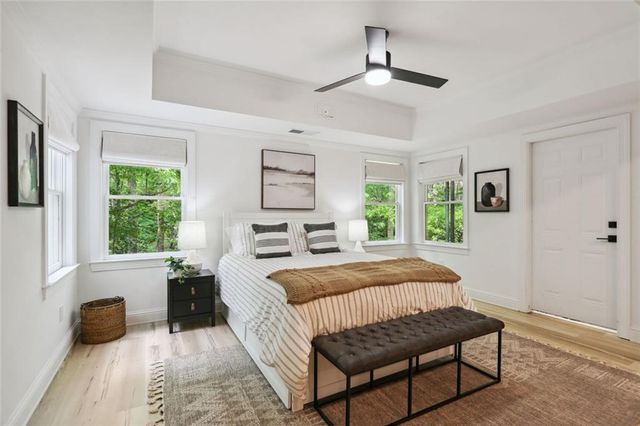 110 Valley Summit Court, Roswell, GA 30075