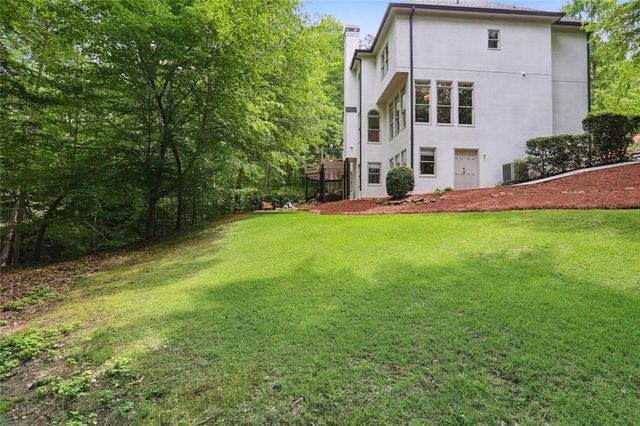 110 Valley Summit Court, Roswell, GA 30075