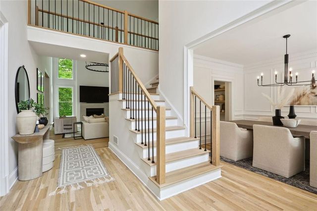 110 Valley Summit Court, Roswell, GA 30075