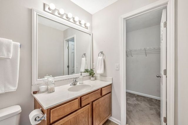 1018 Sitting Bull Xing, Murfreesboro, TN 37128