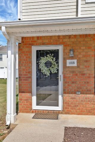 1018 Sitting Bull Xing, Murfreesboro, TN 37128