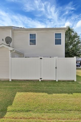 1018 Sitting Bull Xing, Murfreesboro, TN 37128