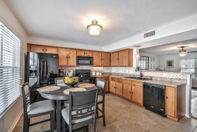 1018 Sitting Bull Xing, Murfreesboro, TN 37128