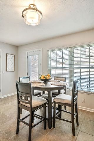 1018 Sitting Bull Xing, Murfreesboro, TN 37128