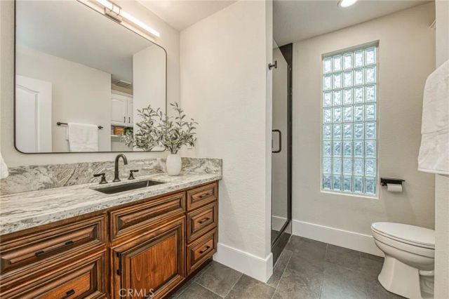 9381 N Woodmont Drive, Fresno, CA 93720