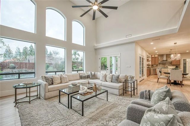 9381 N Woodmont Drive, Fresno, CA 93720