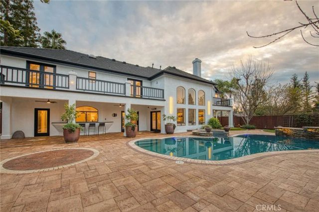 9381 N Woodmont Drive, Fresno, CA 93720