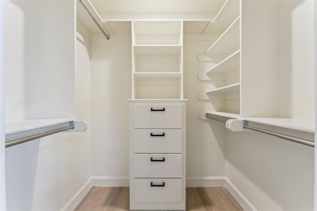 6204 Waterford Boulevard 23, Oklahoma City, OK 73118