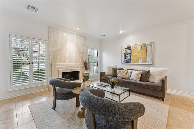 6204 Waterford Boulevard 23, Oklahoma City, OK 73118