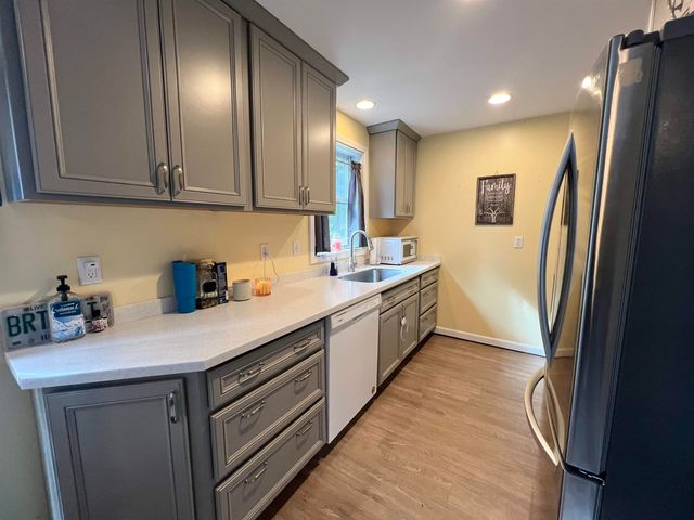 14 Cummings Hill Road, Plymouth, NH 03264