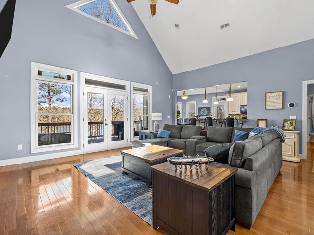 475 Twin Springs Drive, Spartanburg, SC 28301