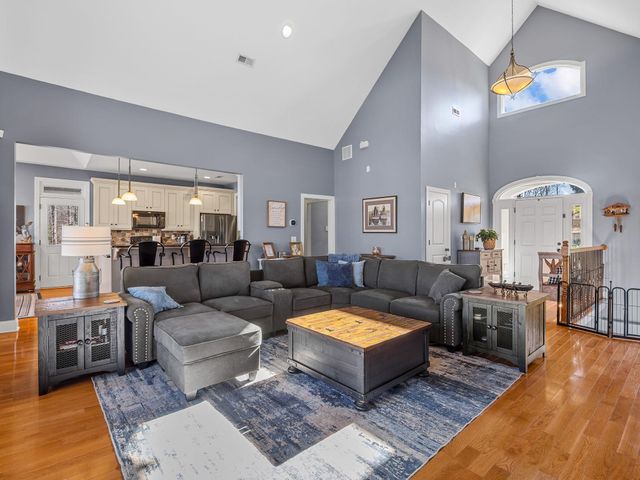 475 Twin Springs Drive, Spartanburg, SC 28301