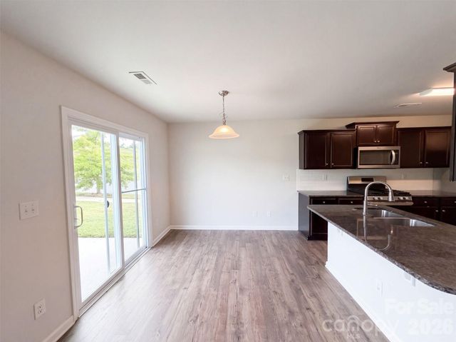 1554 Gaston Mountain Drive, Dallas, NC 28034