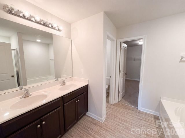 1554 Gaston Mountain Drive, Dallas, NC 28034