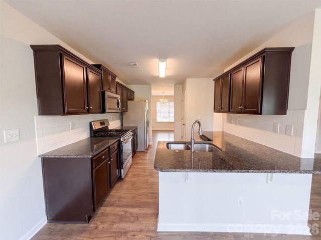 1554 Gaston Mountain Drive, Dallas, NC 28034