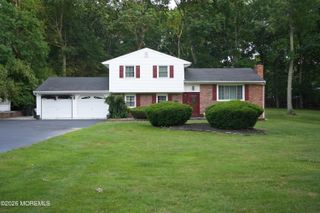 221 New Central Avenue, Jackson, NJ 08527