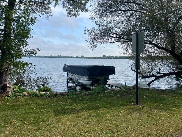 24553 608th Avenue, Litchfield, MN 55355