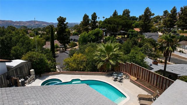 7129 Samoa Place, Tujunga, CA 91042