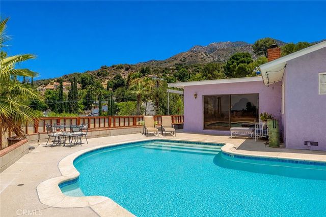 7129 Samoa Place, Tujunga, CA 91042
