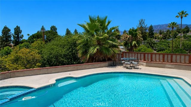 7129 Samoa Place, Tujunga, CA 91042