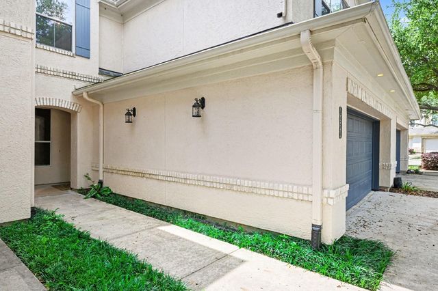 4327 Lake Walk Court, Sugar Land, TX 77459